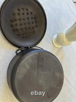 Vintage Lodge #7 Cast Iron Dutch Oven with Basting Lid and Wire Handle