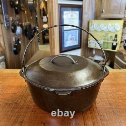 Vintage Lodge No. 8 Cast Iron Dutch Oven With Lid