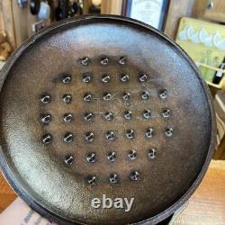 Vintage Lodge No. 8 Cast Iron Dutch Oven With Lid