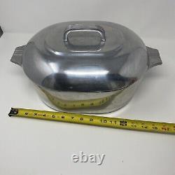 Vintage MAGNALITE GHC USA 8 qt Aluminum Oval Roaster Dutch Oven & Lid