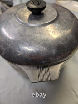 Vintage MagnaLite Dutch Oven, Covered Pot 6 Qu. With Lid Made In USA, GHC