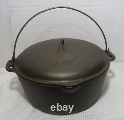Vintage No. 10 Cast Iron Dutch Oven Pot with Lid & Bail Handle 12 5/8 Made USA