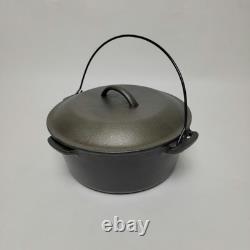Vintage Ozark St Louis MO Union Made No 8 Cast Iron Dutch Oven with Lid
