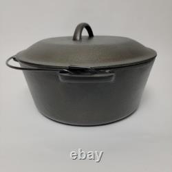 Vintage Ozark St Louis MO Union Made No 8 Cast Iron Dutch Oven with Lid