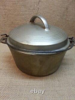 Vintage Wagner Ware #1266 Small Size #6 Dutch Oven Art Deco Lid
