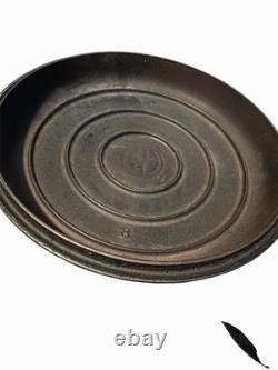Vtg Griswold No 8 Dutch Oven Self Basting Lid Sits Flat