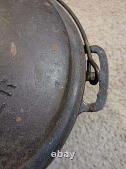 Vtg WAGNER WARE No 8 Drip Drop Roaster Cast Iron Dutch Oven Cooking Pan & Lid