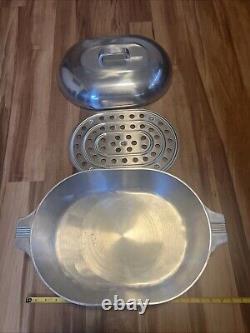 WagnerWare Magnalite 19 Aluminum Dutch Oven Roaster with Lid and Trivet
