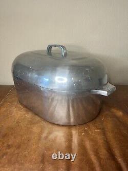 Wagner Ware Magnalite GHC 17 QT Roaster Dutch Oven X-Large with Lid and Trivet