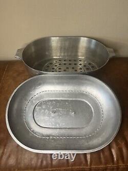 Wagner Ware Magnalite GHC 17 QT Roaster Dutch Oven X-Large with Lid and Trivet