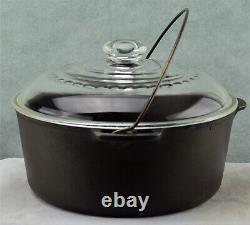 Wagner Ware Sidney O #8 Dutch Oven 1268E with Glass Lid C-8 Stylized Logo