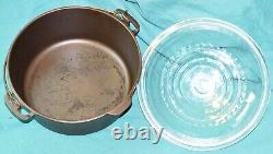 Wagner Ware Sidney O #8 Dutch Oven 1268E with Glass Lid C-8 Stylized Logo