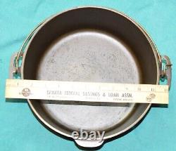 Wagner Ware Sidney O #8 Dutch Oven 1268E with Glass Lid C-8 Stylized Logo