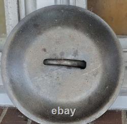 Wagner Ware Sidney -o- Dutch Oven 1268j Lid bail