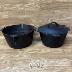 2 Casseroles en fonte émaillée Lodge à bords festonnés rares combo des années 1940 avec 1 couvercle se posent à plat