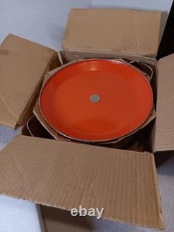 CATHERINEHOLM Vaisselle en émail Rouge Blanc Lotus cocotte 12,5 Dutch oven avec couvercle boîte d’origine