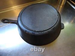 COCOTTE ET POÊLE FRITEUSE EN FER FORGÉ VINTAGE AVEC COUVERCLE AUTOMATIQUE, 10 1/4