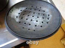 COCOTTE ET POÊLE FRITEUSE EN FER FORGÉ VINTAGE AVEC COUVERCLE AUTOMATIQUE, 10 1/4