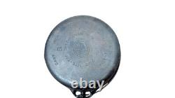 Casserole en fonte Griswold # 8 des années 1930 avec couvercle, poignée en fil, auto-arrosage, couvercle hermétique