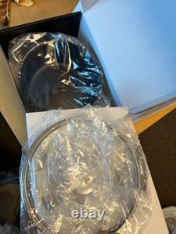 Casserole en fonte revêtue antiadhésive Swiss Diamond 9.5 avec couvercle en verre SDP31 dans une boîte de vente au détail