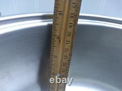 Cocotte Électrique de 5 Qt Townecraft Chef's Ware avec Noyau Liquide en Acier Inoxydable et Couvercle