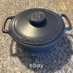 Cocotte En Fonte Emile Henry 4,5 Quart Avec Couvercle, Céramique, Fabriquée À La Main En France, Bleu Mat