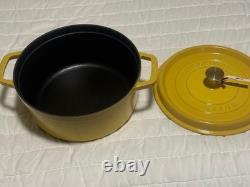 Cocotte en Fonte Staub 4 qt, Ronde, Citron