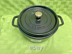 Cocotte en fonte 4 qt ronde, fabriquée en France, pour 3-4 personnes, noir mat