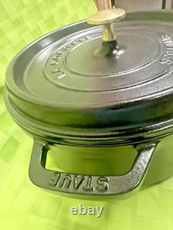 Cocotte en fonte 4 qt ronde, fabriquée en France, pour 3-4 personnes, noir mat