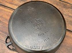 Cocotte en fonte Griswold avec couvercle à charnière assorti