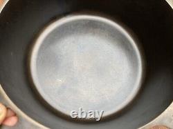 Cocotte en fonte Griswold avec couvercle à charnière assorti