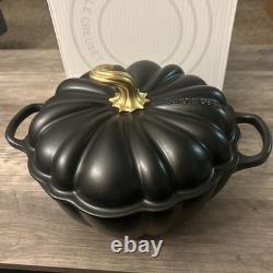 Cocotte en fonte Le Creuset Signature Citrouille 4 QT Noir Mat