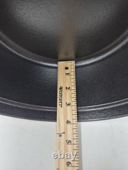 Cocotte en fonte STAUB de 4 qt, ronde, Bordeaux