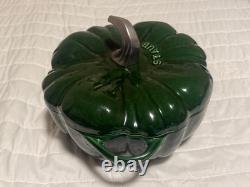 Cocotte en fonte Staub 3,5 qt, Citrouille, avec bouton en acier inoxydable, Basilic