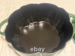 Cocotte en fonte Staub 3,5 qt, Citrouille, avec bouton en acier inoxydable, Basilic
