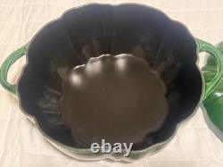 Cocotte en fonte Staub 3,5 qt, Citrouille, avec bouton en acier inoxydable, Basilic