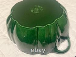 Cocotte en fonte Staub 3,5 qt, Citrouille, avec bouton en acier inoxydable, Basilic