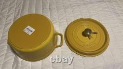 Cocotte en fonte Staub 4 qt, ronde, couleur citron