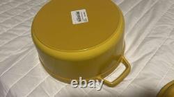 Cocotte en fonte Staub 4 qt, ronde, couleur citron