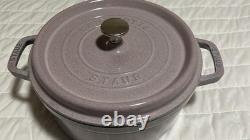 Cocotte en fonte Staub 4 qt, ronde, lilas