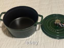 Cocotte en fonte Staub de 4 qt, ronde, basilic