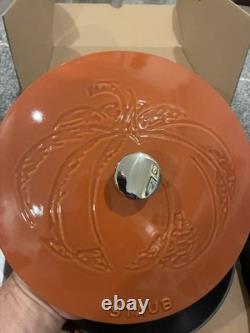 Cocotte en fonte en forme de citrouille Staub 3,75 Qt RARE