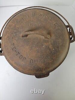 Cocotte néerlandaise Griswold en fonte vintage No. 8 Tite-Top 833 B avec couvercle