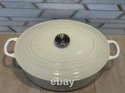 Cocotte ovale en fonte Le Creuset 31 avec couvercle Meringue 6-3/4 Qt