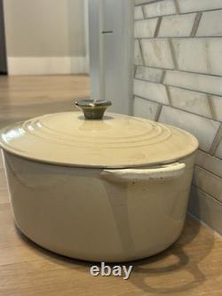 Cocotte ovale en fonte Le Creuset 31 avec couvercle Meringue 6-3/4 Qt