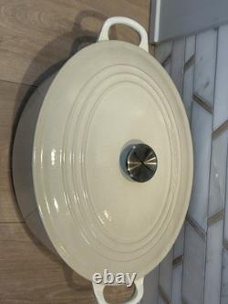 Cocotte ovale en fonte Le Creuset 31 avec couvercle Meringue 6-3/4 Qt