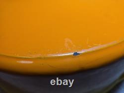 Cocotte ovale vintage en fonte avec couvercle, couleur jaune et orange. Taille 13 pouces.