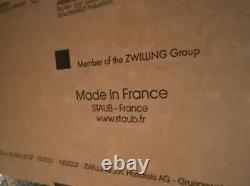 Cocotte ronde Staub 3,9 L avec couvercle en verre fabriquée en France vert menthe