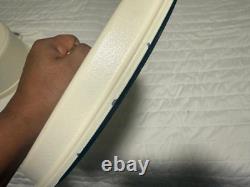 Cocotte ronde Staub en fonte 7 qt, blanche mate