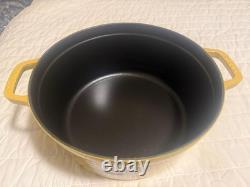 Cocotte ronde en fonte Staub 5,5 qt, Citron